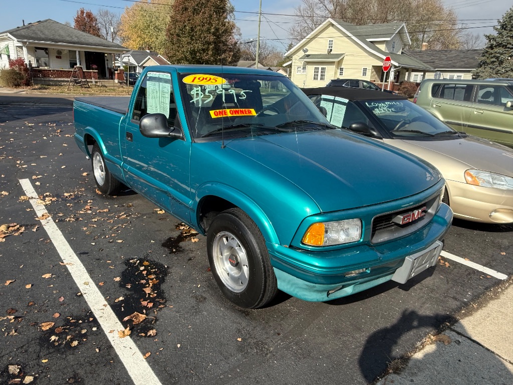 1995 GMC Sonoma's photo