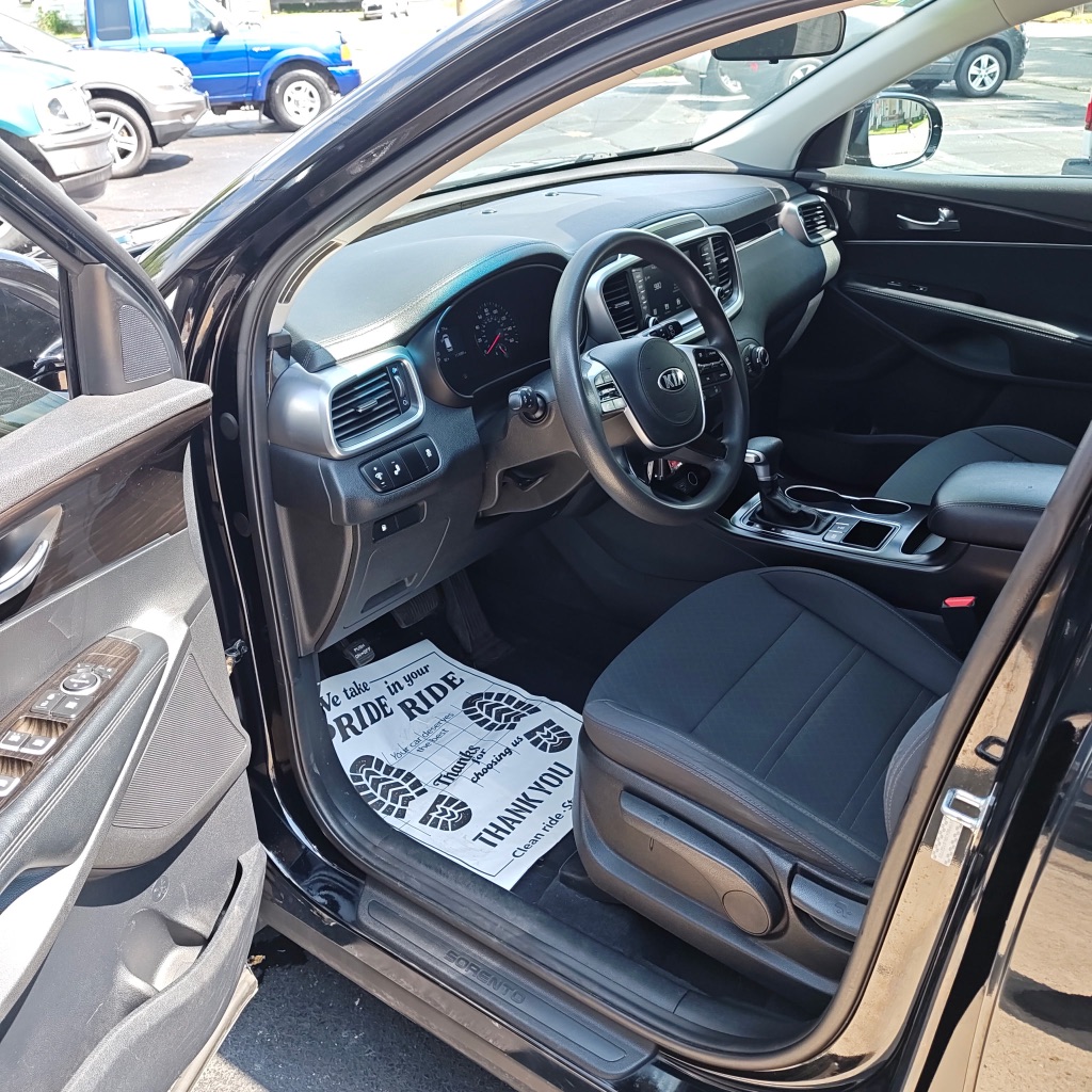 2020 Kia Sorento LX - Photo 8